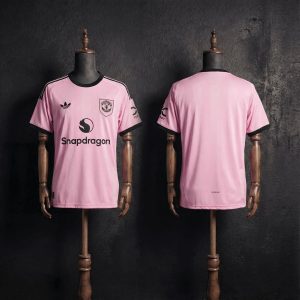 Camisola Pink Manchester United 2025/26